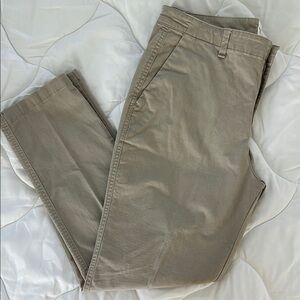 GAP Girlfriend Khaki